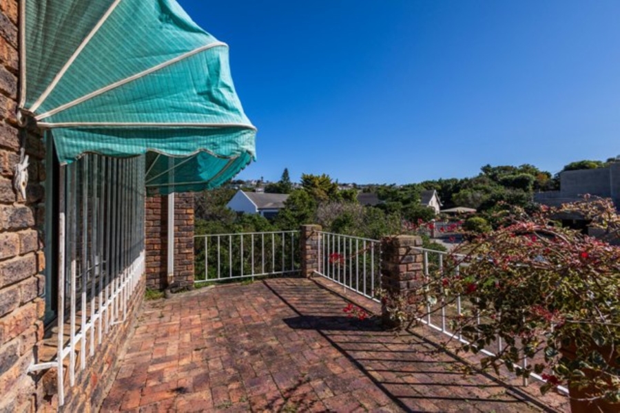 4 Bedroom Property for Sale in Seaside Longships Western Cape